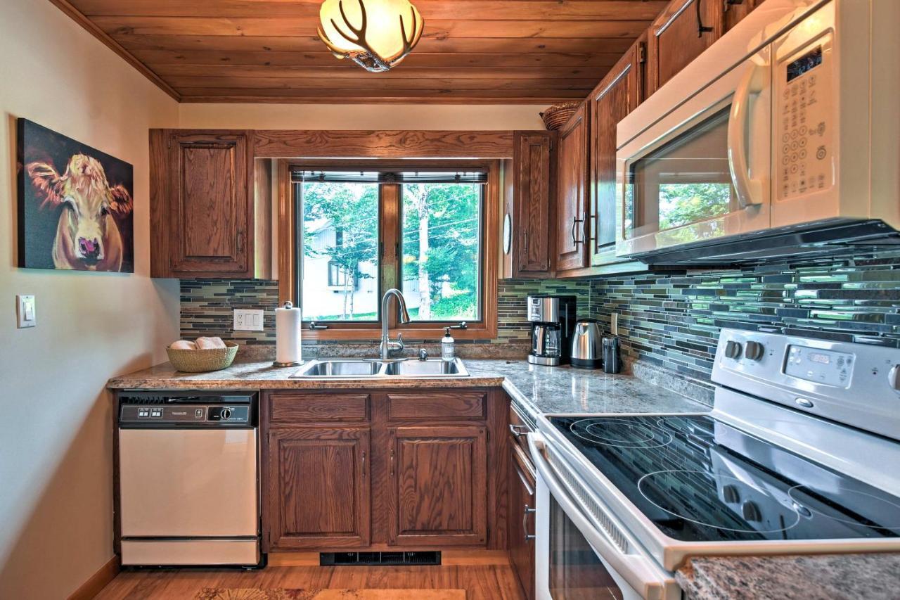 Beech Mountain Condo With Balcony, Walk To Resort! Экстерьер фото