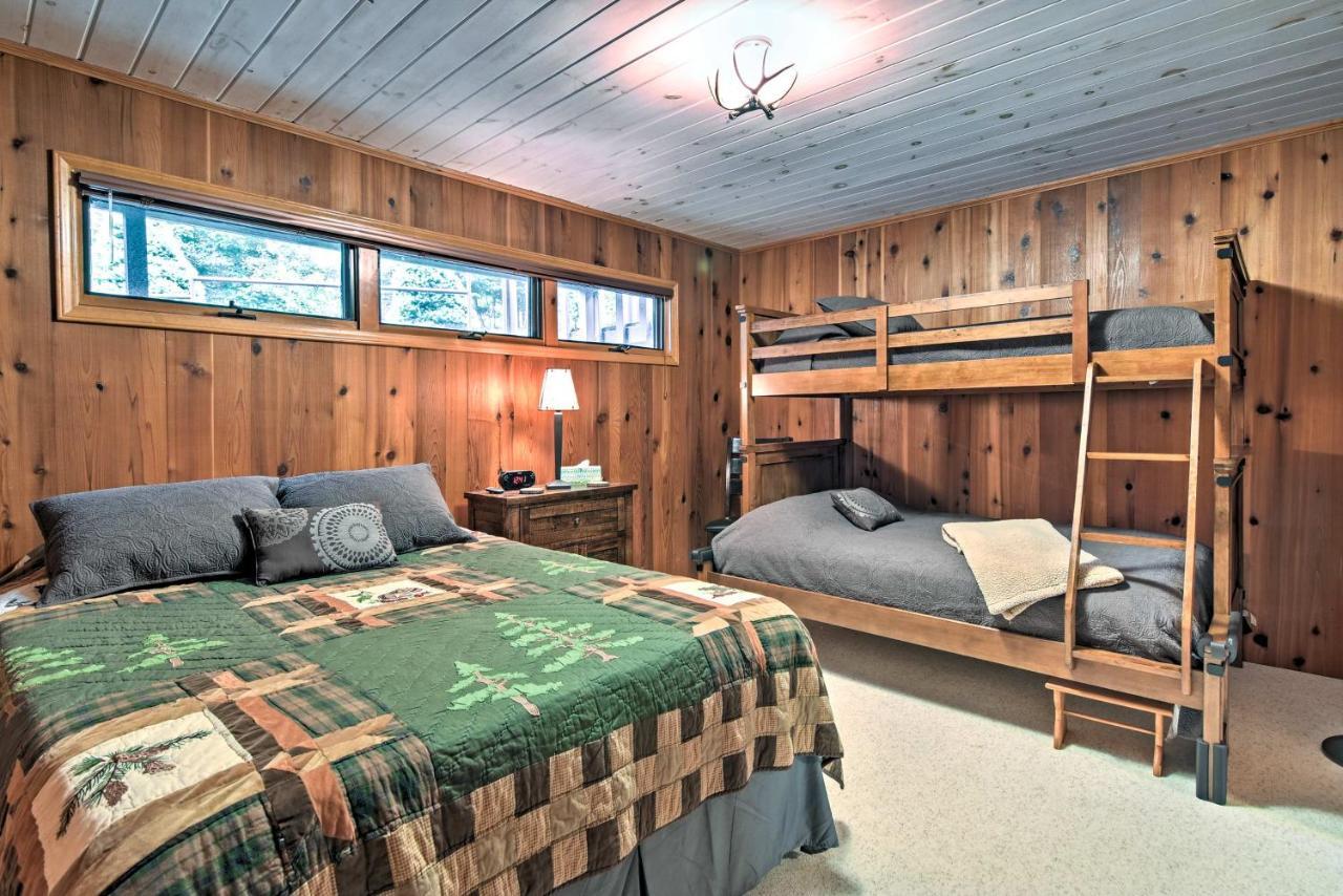 Beech Mountain Condo With Balcony, Walk To Resort! Экстерьер фото
